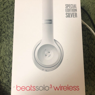 ビーツバイドクタードレ(Beats by Dr Dre)のbeats solo wireless3 silver(ヘッドフォン/イヤフォン)
