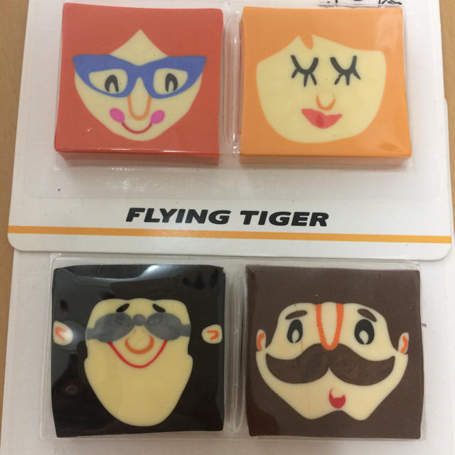 Flying Tiger Copenhagen(フライングタイガーコペンハーゲン)のフライングタイガー 消しゴムセット インテリア/住まい/日用品の文房具(消しゴム/修正テープ)の商品写真