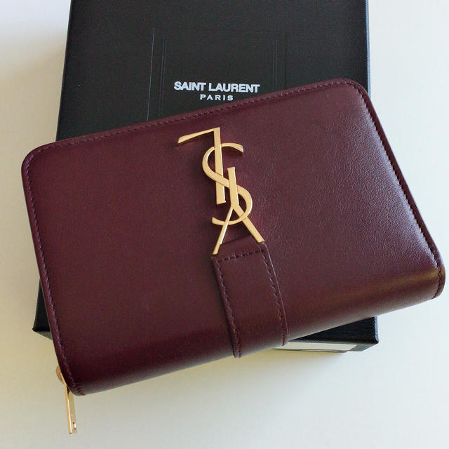 Saint Laurent(サンローラン)のサンローラン財布 レディースのファッション小物(財布)の商品写真