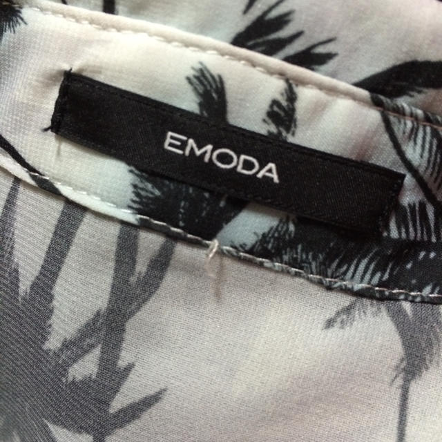 EMODA(エモダ)の※mana様専用 レディースのトップス(シャツ/ブラウス(長袖/七分))の商品写真