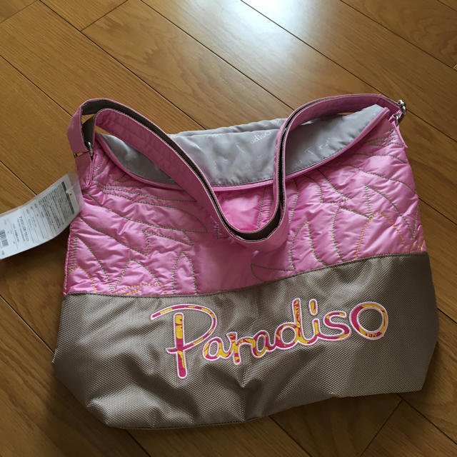 Paradiso(パラディーゾ)のパラディーゾ新品バッグ スポーツ/アウトドアのテニス(バッグ)の商品写真