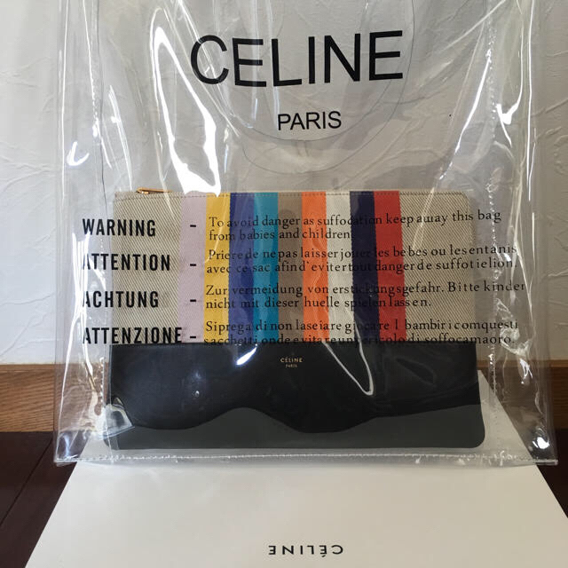 celine(セリーヌ)のkkkk様専用＊celine ポーチ[海外限定］ レディースのファッション小物(ポーチ)の商品写真