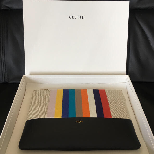 celine(セリーヌ)のkkkk様専用＊celine ポーチ[海外限定］ レディースのファッション小物(ポーチ)の商品写真