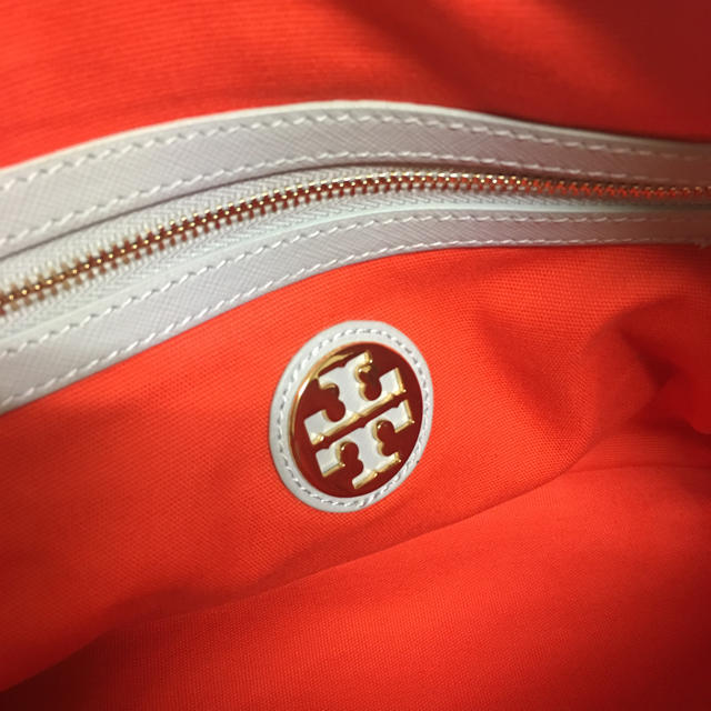 TORY BURCH】定価15万程 ハンドバッグ | gualterhelicopteros.com.br