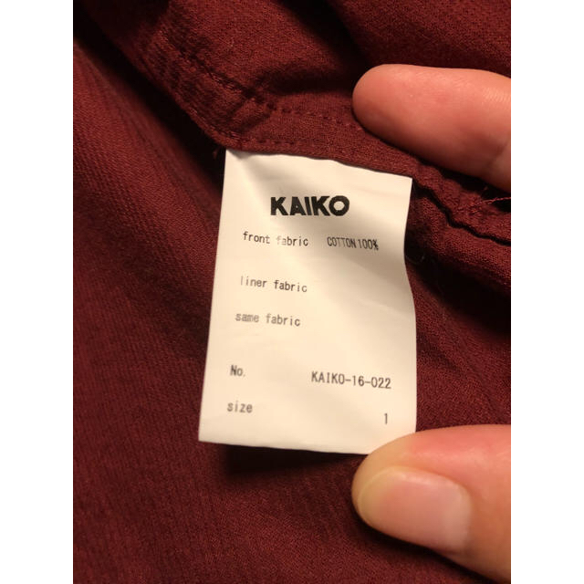 COMOLI(コモリ)のKAIKO OPEN COLLAR SHIRT CORDUROY ワインレッド メンズのトップス(シャツ)の商品写真