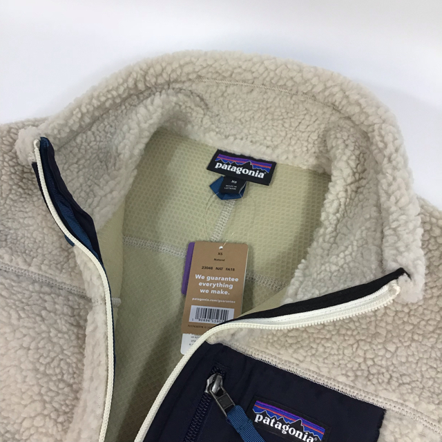 patagonia(パタゴニア)のパタゴニア クラシック レトロX ベスト NAT XSサイズ メンズのトップス(ベスト)の商品写真