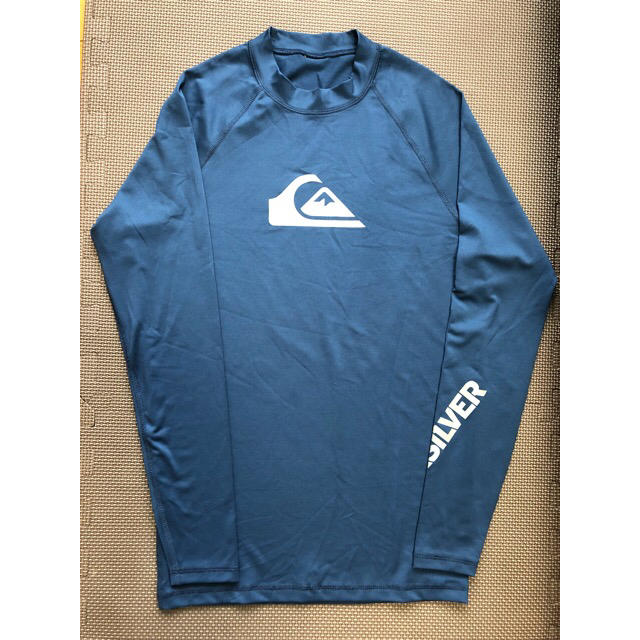 QUIKSILVER(クイックシルバー)のクイックシルバー  ラッシュガード メンズの水着/浴衣(水着)の商品写真