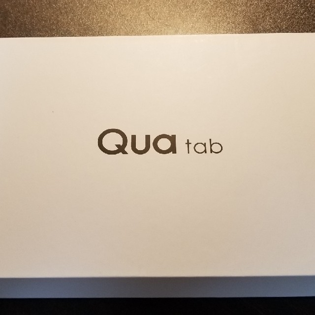 au(エーユー)のQua tab 02(水色) [佑衣さん]26日まで取り置き スマホ/家電/カメラのPC/タブレット(タブレット)の商品写真