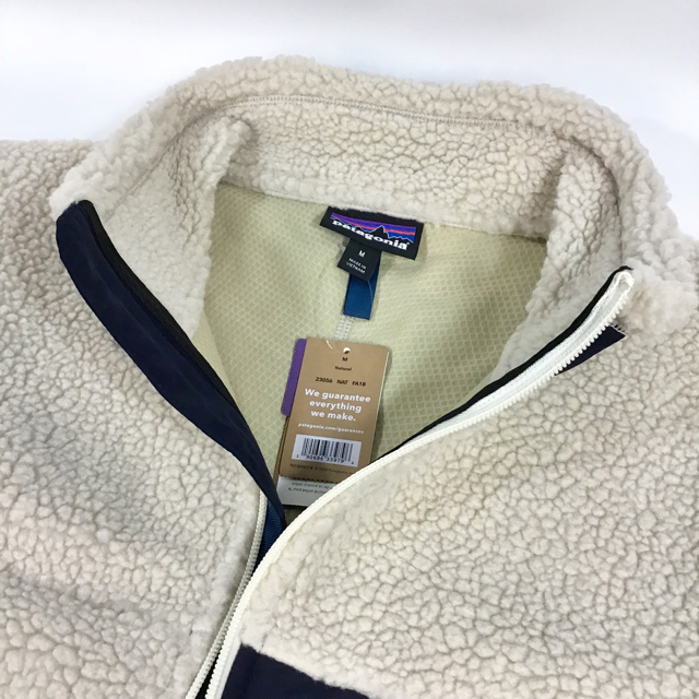 パタゴニア クラシック レトロX ジャケット NAT ナチュラル Mサイズ パタゴニア クラシック レトロX ジャケット NAT ナチュラル Mサイズ