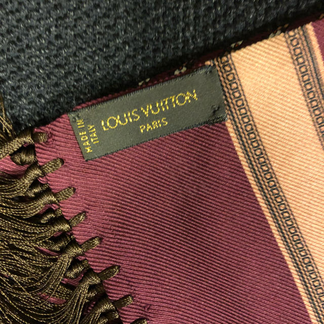 LOUIS VUITTON(ルイヴィトン)の美品 ルイヴィトン  ストール スーツ ネクタイ  メンズのファッション小物(ストール)の商品写真