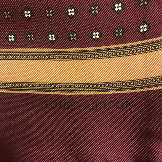 LOUIS VUITTON(ルイヴィトン)の美品 ルイヴィトン  ストール スーツ ネクタイ  メンズのファッション小物(ストール)の商品写真