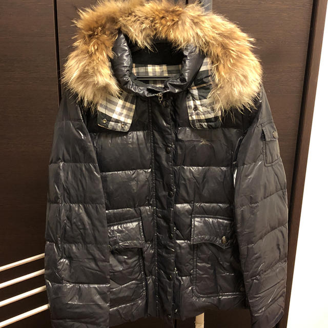 BURBERRY BLUE LABEL(バーバリーブルーレーベル)の10/15迄 ままたん様専用 レディースのジャケット/アウター(ダウンジャケット)の商品写真