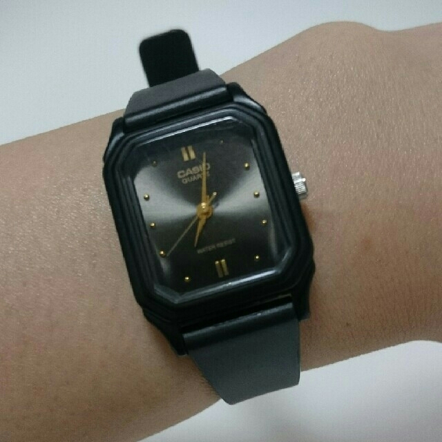 CASIO(カシオ)のカシオ 腕時計 CASIO ブラック チープ レディースのファッション小物(腕時計)の商品写真