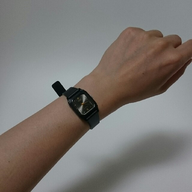 CASIO(カシオ)のカシオ 腕時計 CASIO ブラック チープ レディースのファッション小物(腕時計)の商品写真