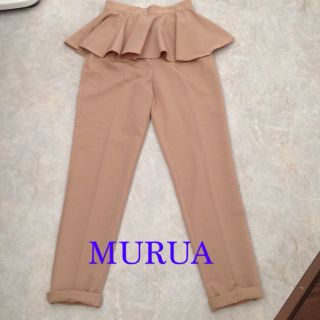 ムルーア(MURUA)のMURUA♡ペプラムPT(チノパン)