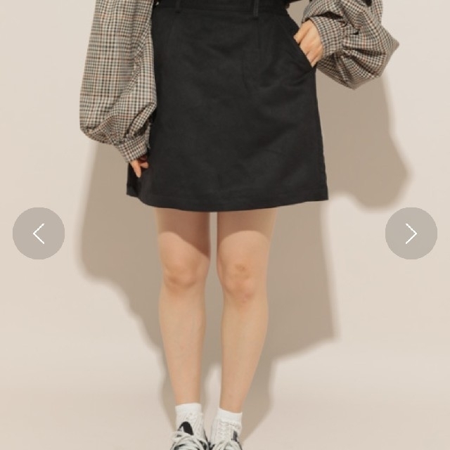 FLOWER様専用apres jour スエード台形スカート レディースのスカート(ミニスカート)の商品写真