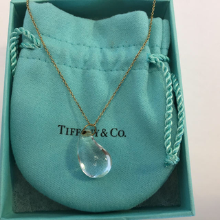 ティファニー(Tiffany & Co.)のティファニー ティアドロップ  クリスタル ネックレス ゴールド(ネックレス)