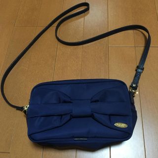 バーバリーブルーレーベル(BURBERRY BLUE LABEL)のブルーレーベルクレストブリッジショルダーバッグ(ショルダーバッグ)