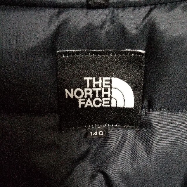 THE NORTH FACE(ザノースフェイス)のノースフェイス　キッズ　140　 キッズ/ベビー/マタニティのキッズ服男の子用(90cm~)(ジャケット/上着)の商品写真