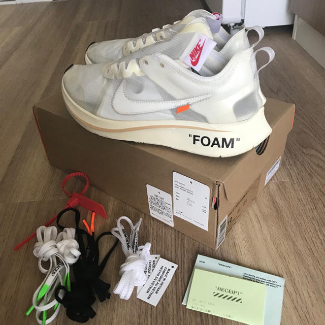 日本最大のブランド OFF-WHITE - 自身購入 美品 NIKE off-white zoom fly offWhite スニーカー