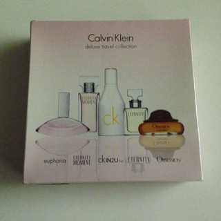 カルバンクライン(Calvin Klein)のCalvinKleinミニ香水セット(香水(女性用))