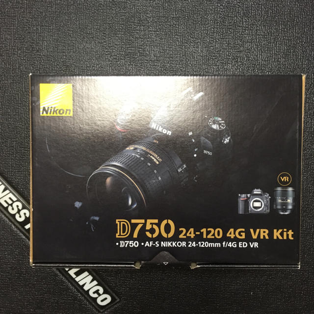 Nikon - Nikon D750 ボディの通販 by アキ｜ニコンならラクマ セールお得