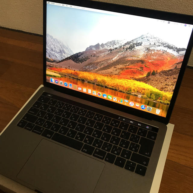 Mac (Apple)(マック)の美品 MacBookPro2017 13インチ 整備済製品  スマホ/家電/カメラのPC/タブレット(ノートPC)の商品写真