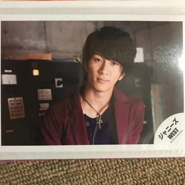 ジャニーズWEST(ジャニーズウエスト)のジャニショ写真 濱田 エンタメ/ホビーのタレントグッズ(アイドルグッズ)の商品写真