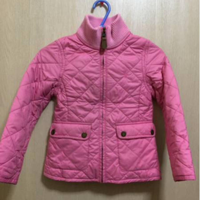 POLO RALPH LAUREN(ポロラルフローレン)の96女の子110ラルフローレンのピンクの中綿入りジャケット キッズ/ベビー/マタニティのキッズ服女の子用(90cm~)(ジャケット/上着)の商品写真