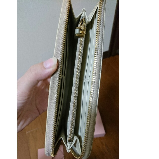 miumiu ♥財布の通販 by junjun's shop｜ミュウミュウならラクマ - miu miu 特典進呈