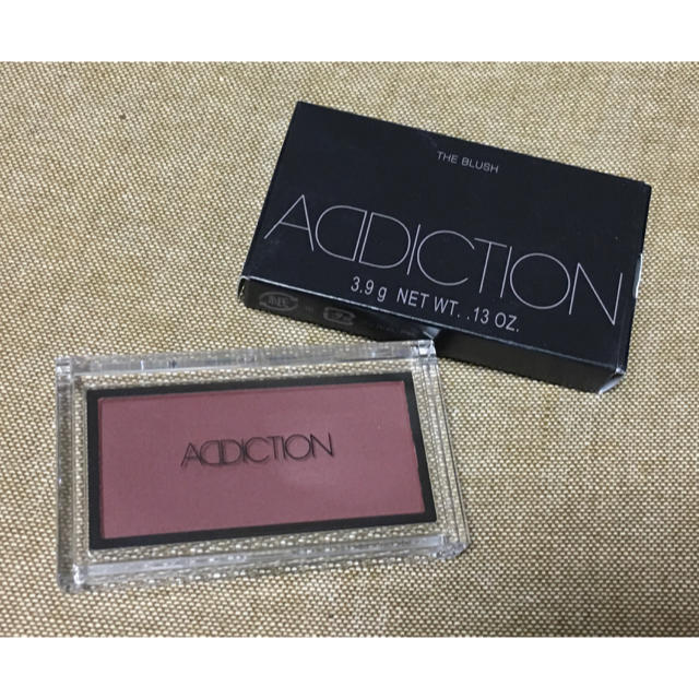 ADDICTION(アディクション)の10月末までお値下げ☺︎アディクション  サスピシャス  27 コスメ/美容のベースメイク/化粧品(チーク)の商品写真