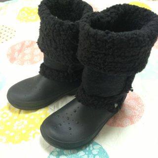 クロックス(crocs)のクロックス  モコモコブーツ(ブーツ)