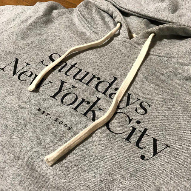 SATURDAYS SURF NYC(サタデーズサーフニューヨークシティー)のSaturdays NYC プルオーバー メンズのトップス(パーカー)の商品写真