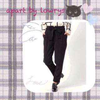 アパートバイローリーズ(apart by lowrys)のlowrys♡ウエストリボンパンツ 黒(カジュアルパンツ)