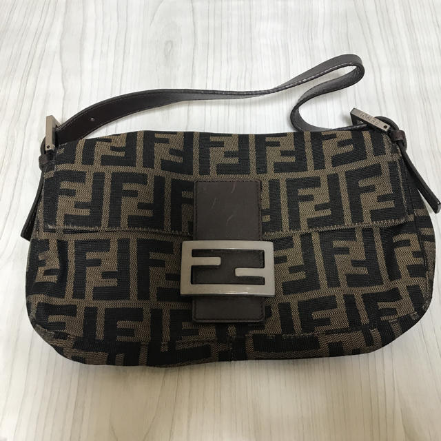 FENDI ハンドバッグ