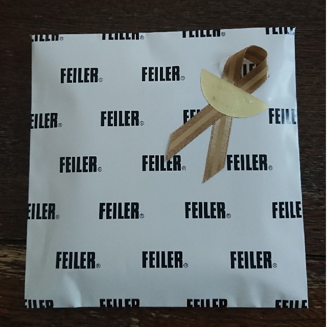FEILER(フェイラー)のフェイラー  ジャングルボーダー ハンカチ レディースのファッション小物(ハンカチ)の商品写真