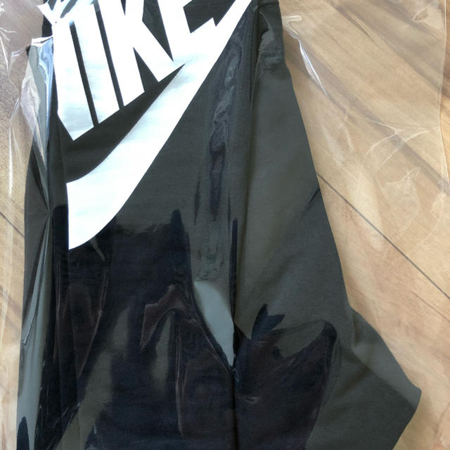 NIKE(ナイキ)の専用❣️ただ今セール中❣️NIKEレディーススパッツ レディースのレッグウェア(レギンス/スパッツ)の商品写真