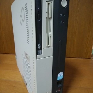 フジツウ(富士通)のFMV D5230(デスクトップ型PC)