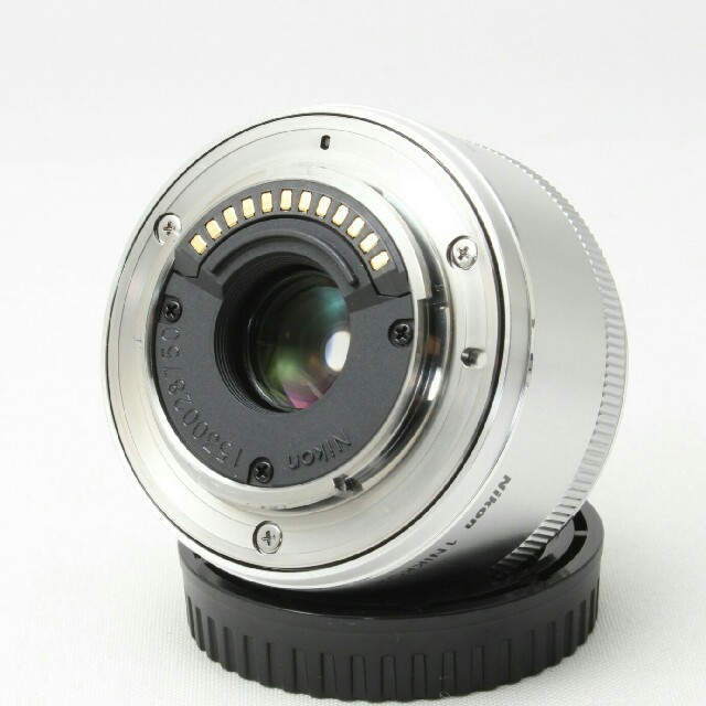 Nikon NIKKOR 18.5mm F1.8の通販 by Camera Garden｜ニコンならラクマ - ニコンミラーレス一眼用単焦点レンズ☆1 超特価激安