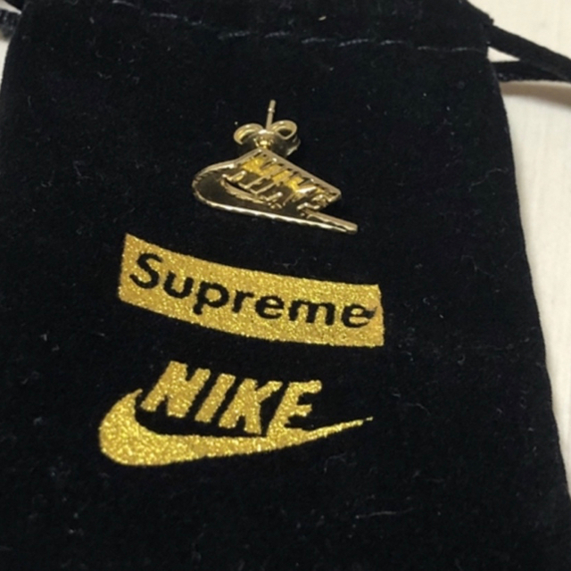 Supreme Nike 14K Gold Earring Gold