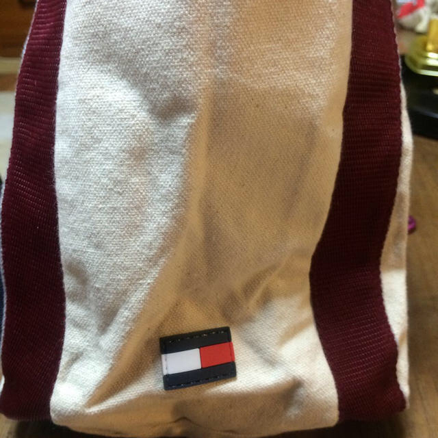 TOMMY HILFIGER(トミーヒルフィガー)のミニトートバッグ レディースのバッグ(トートバッグ)の商品写真