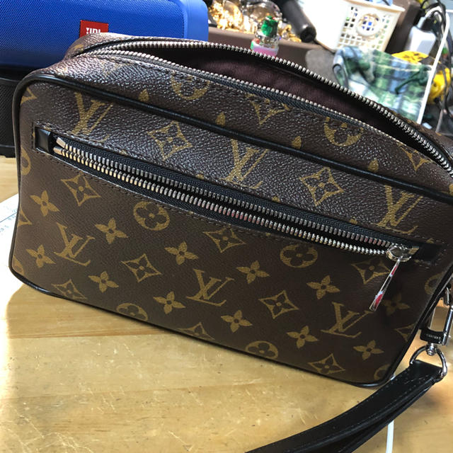 LOUIS VUITTON - ルイヴィトン モノグラム マカサー ポシェットカサイの通販 by あめちゃん's shop｜ルイヴィトンならラクマ