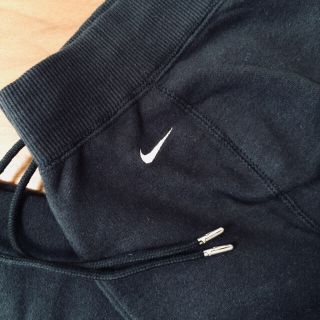 ナイキ(NIKE)のNIKE 裏起毛 パンツ(カジュアルパンツ)