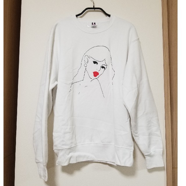 AKB48(エーケービーフォーティーエイト)の値下げ 22market こじはるプリント スウェット 白 トレーナー メンズのトップス(Tシャツ/カットソー(七分/長袖))の商品写真