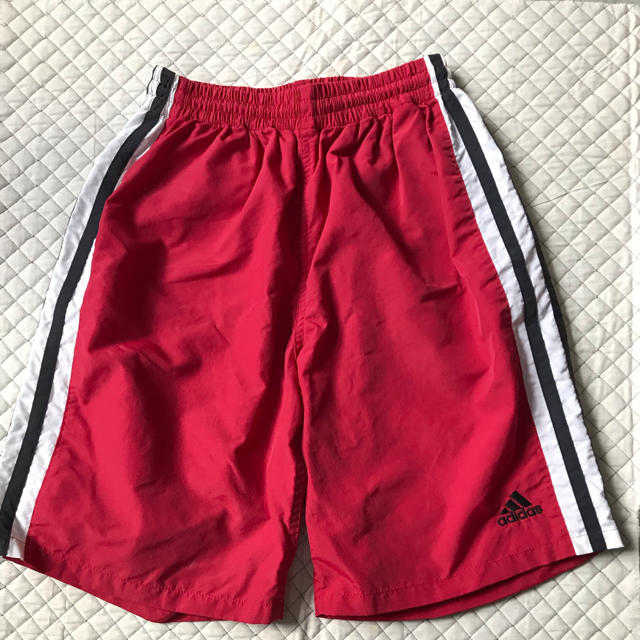 adidas(アディダス)のアディダス ナイロンパンツ キッズ/ベビー/マタニティのキッズ服男の子用(90cm~)(パンツ/スパッツ)の商品写真