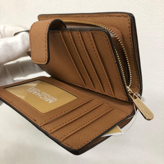 Michael Kors(マイケルコース)のマイケルコース 、折財布、ブラウン、新品未使用、正規品 レディースのファッション小物(財布)の商品写真