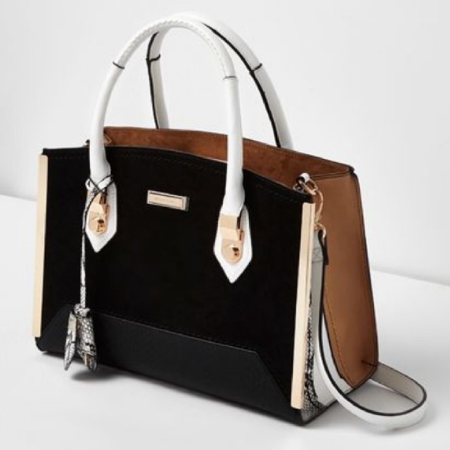RIVER ISLAND - RIVERISLANDハンドバッグの通販 by まぃ's shop ...