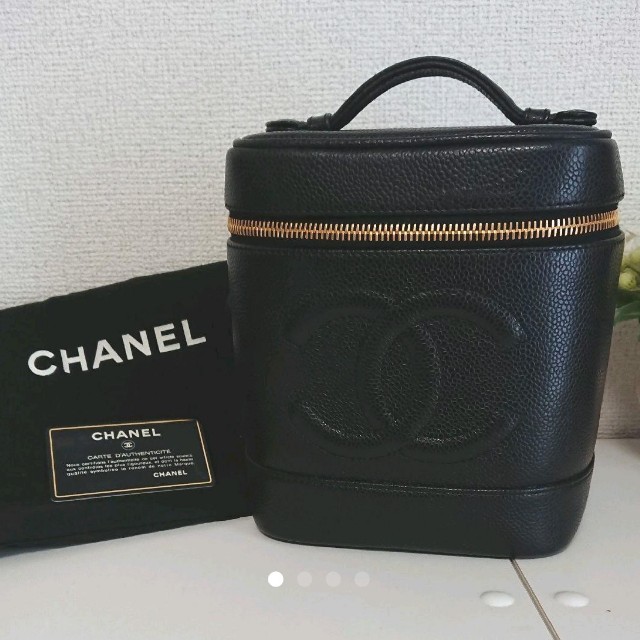 本物‼︎CHANEL バニティバッグ　キャビアスキン　黒　美品