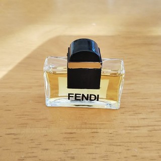 フェンディ(FENDI)のFENDI 香水(香水(女性用))