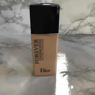 ディオール(Dior)のDior スキンフォーエバーアンダーカバー 011 リキッドファンデーション(ファンデーション)